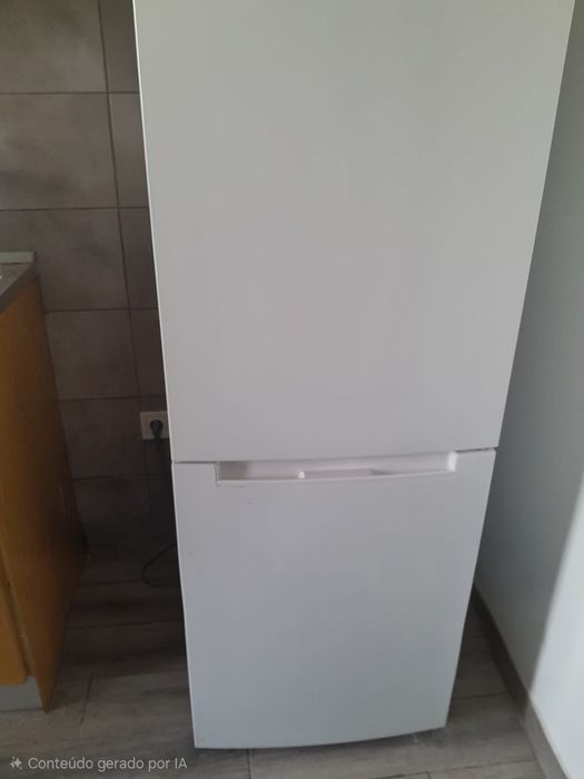 Frigorífico em bom estado