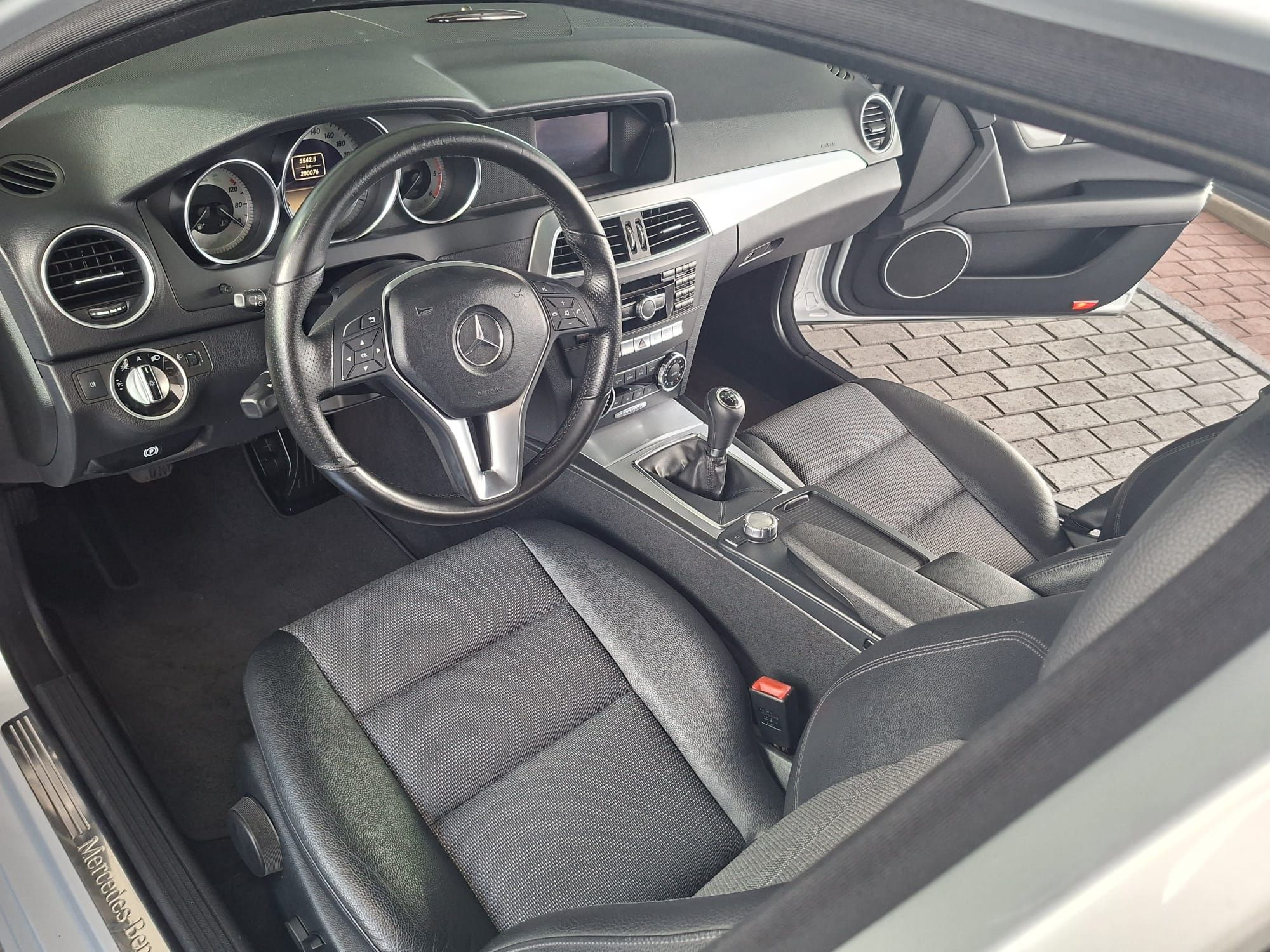 Mercedes-bens C220 CDI