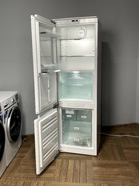 Холодильник Miele KFN 37692 Вбудований Льодогенератор PerfectFresh