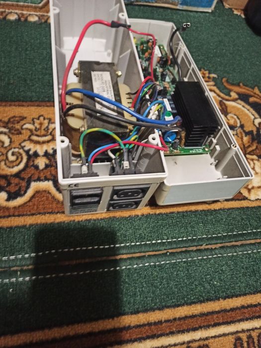 Источник бесперебойного питания POWERCOM KIN-525A ДЖП, ИБП, УПС