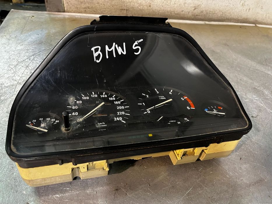 QUADRANTE / PAINEL DE INSTRUMENTOS BMW SERIE 5 E34 525TD 9220300898E