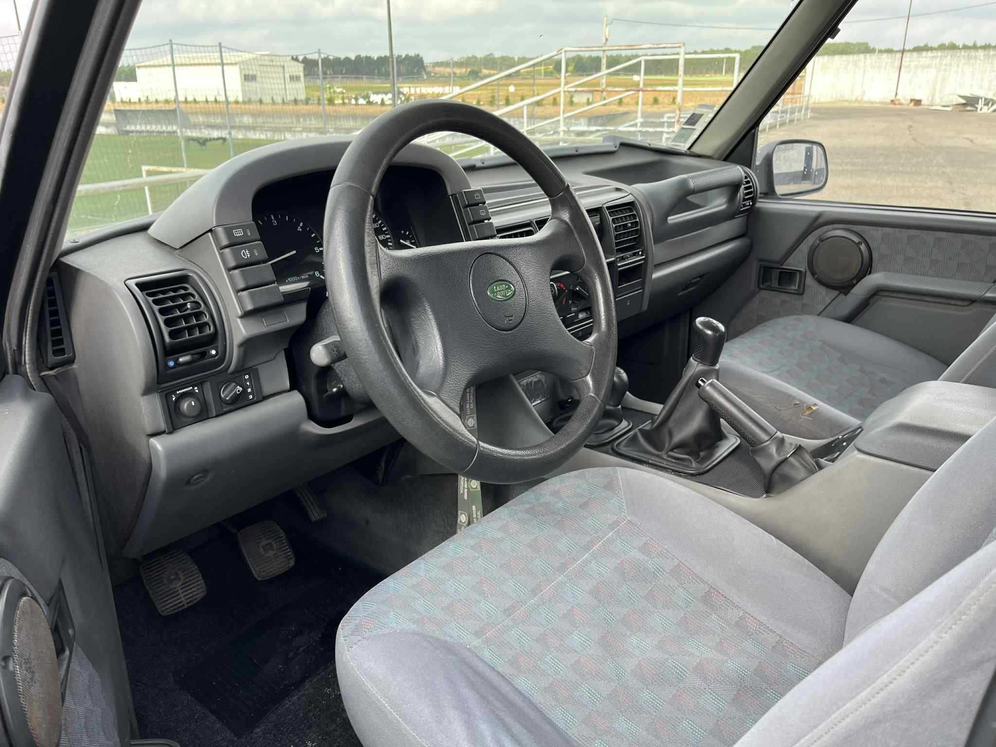Land Rover Discovery 300 2.5 TDI