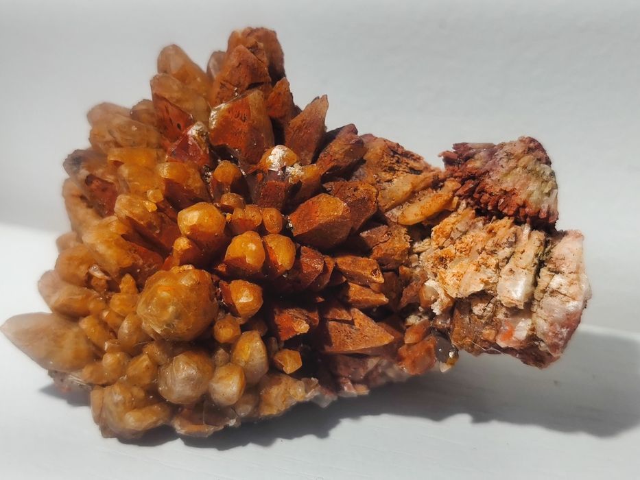 Kalcyt minerał z kamieniołomu Kowala