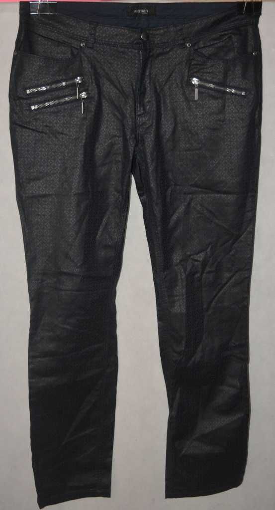 Spodnie woskowane ze wzorem Tchibo 44