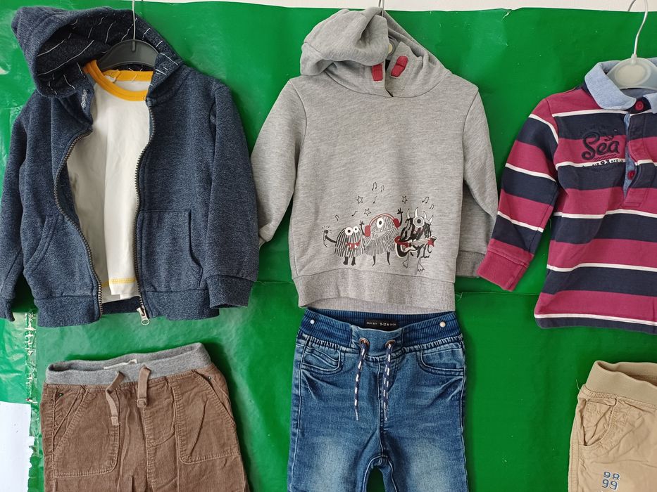 Lote de roupinhas 12 a 18 meses.