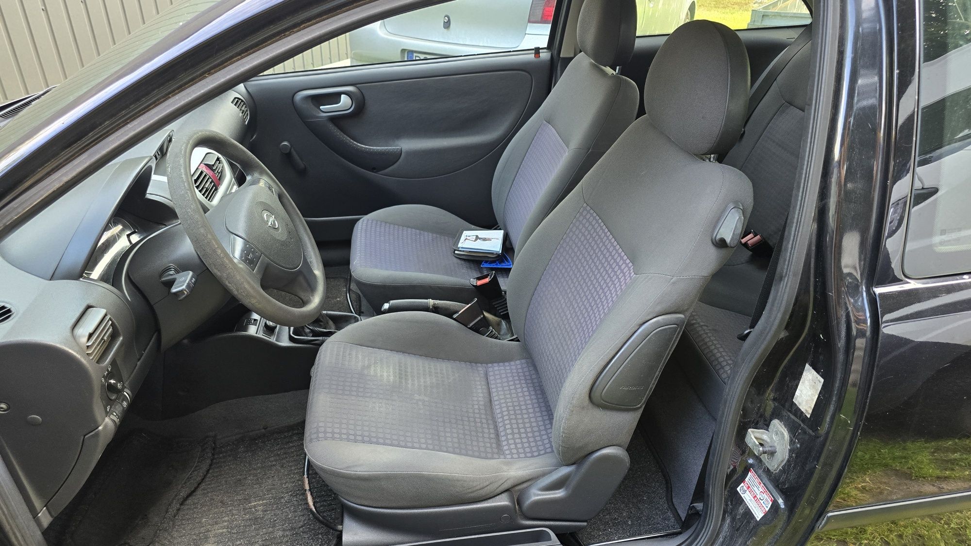 Opel corsa C 1.2 benzyna, Nowe ubezpieczenie i przegląd