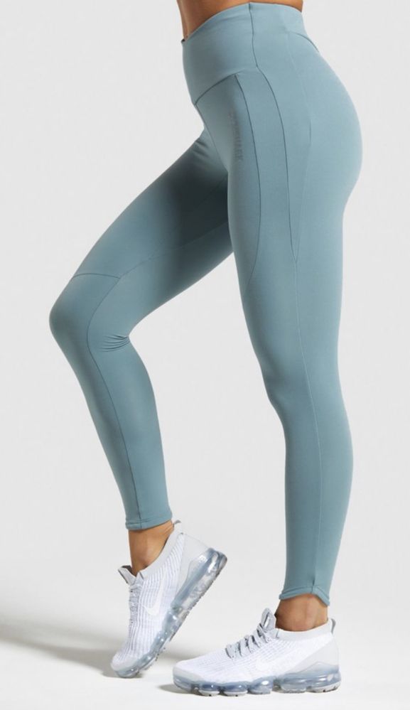 Gymshark leginsy r. XS model : Captivate leggins