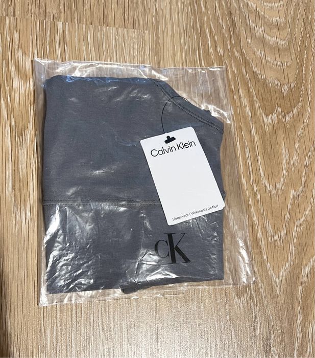 Женский топ, бралетт Calvin Klein новый, с биркой
