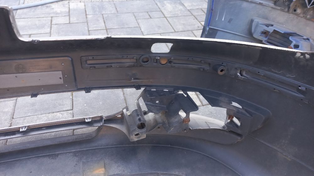 Seat Leon 1 toledo 2 zderzak przód przedni srebrny ls7n spryski otwory