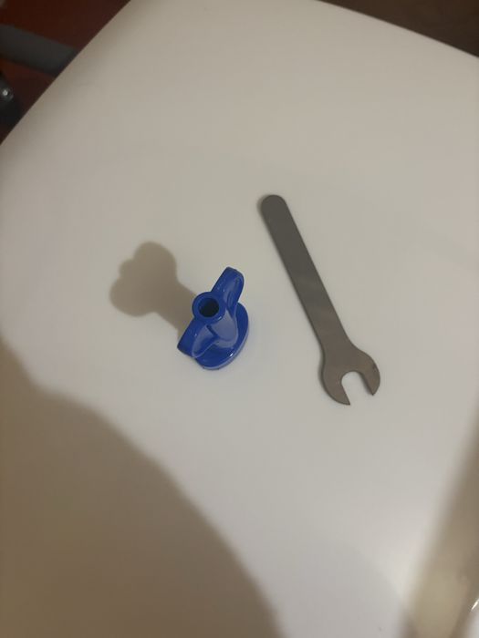 Стул туалет регулируемый складной б/у