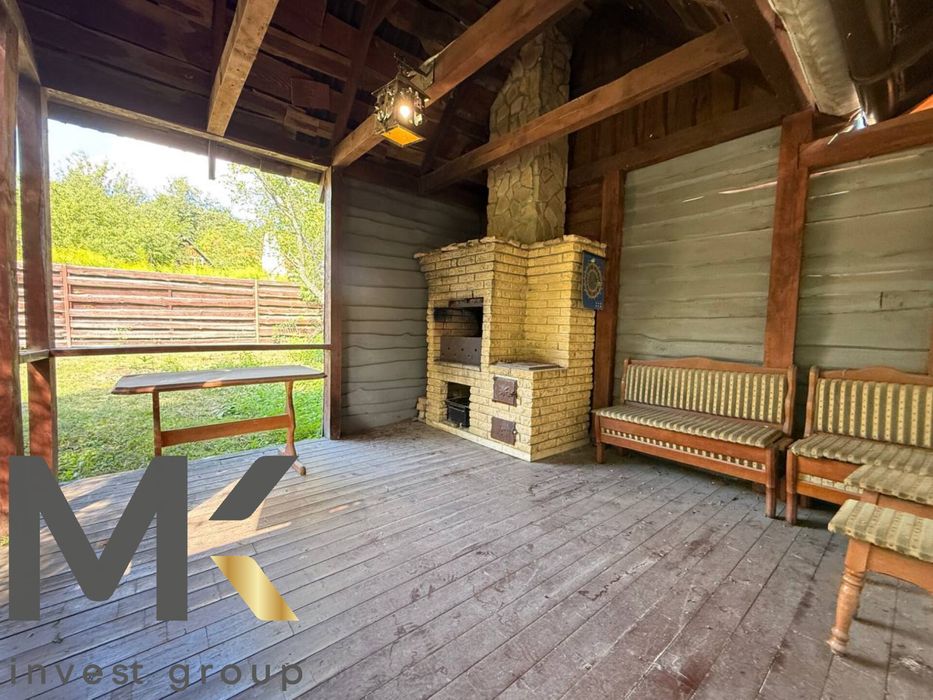 Будинок з банею в Петрушках