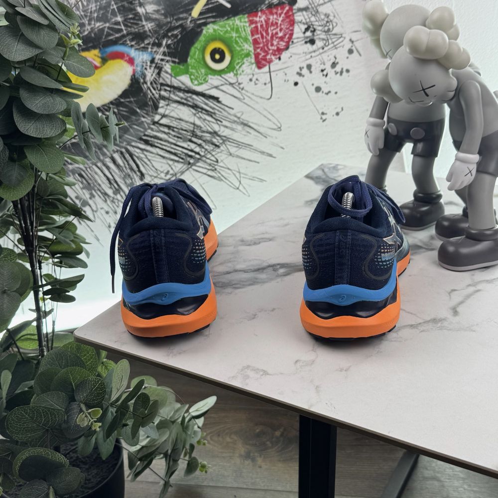 Кросівки Asics Gel Cumulus 42.5 розмір Е5553