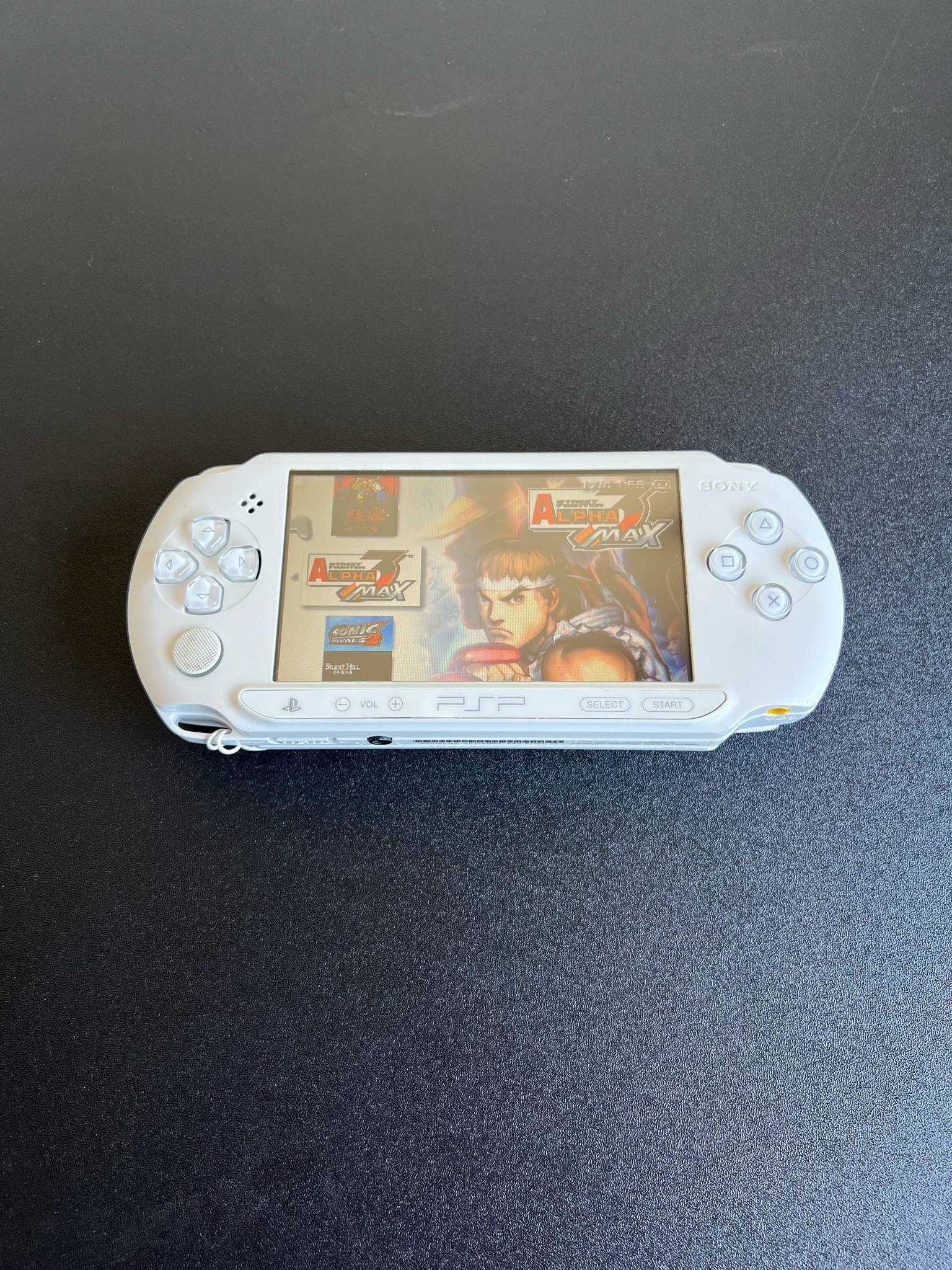 Sony PlayStation Portable Street E1000 Branca com 100+ Jogos