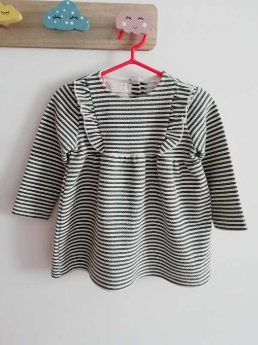 Vestido Zara com riscas e folhos - 9-12 meses