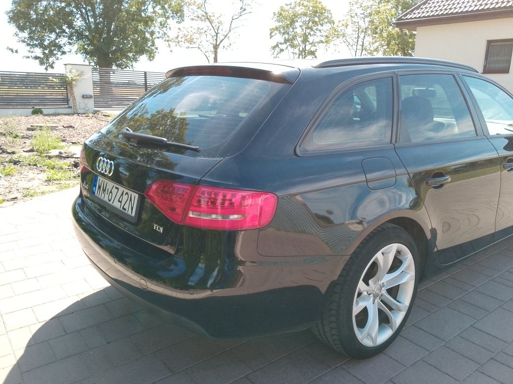 Sprzedam Audi A4 B8