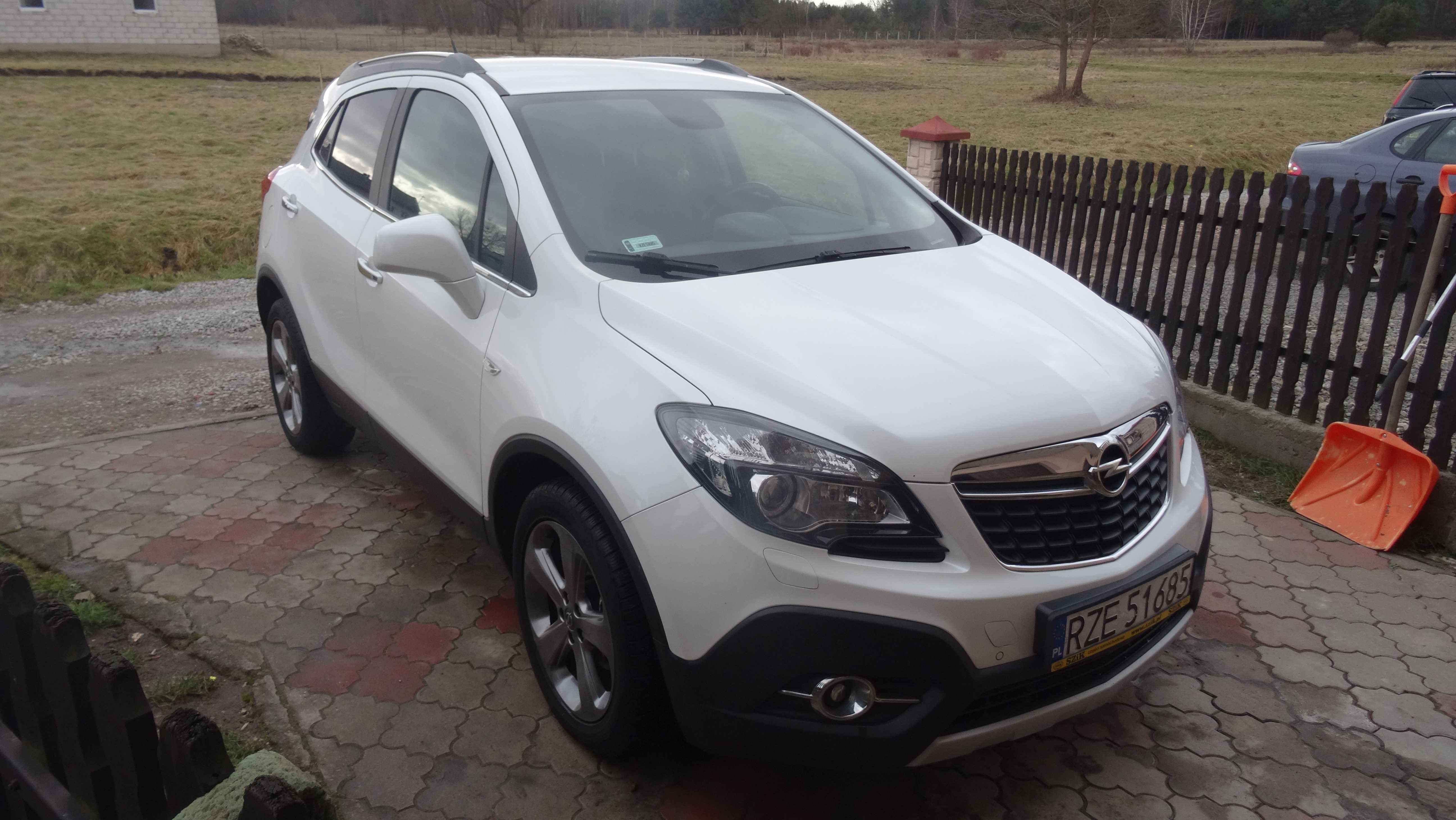 Sprzedam Opel Mokka full opcja naped 4x4 , nowa dwumasa