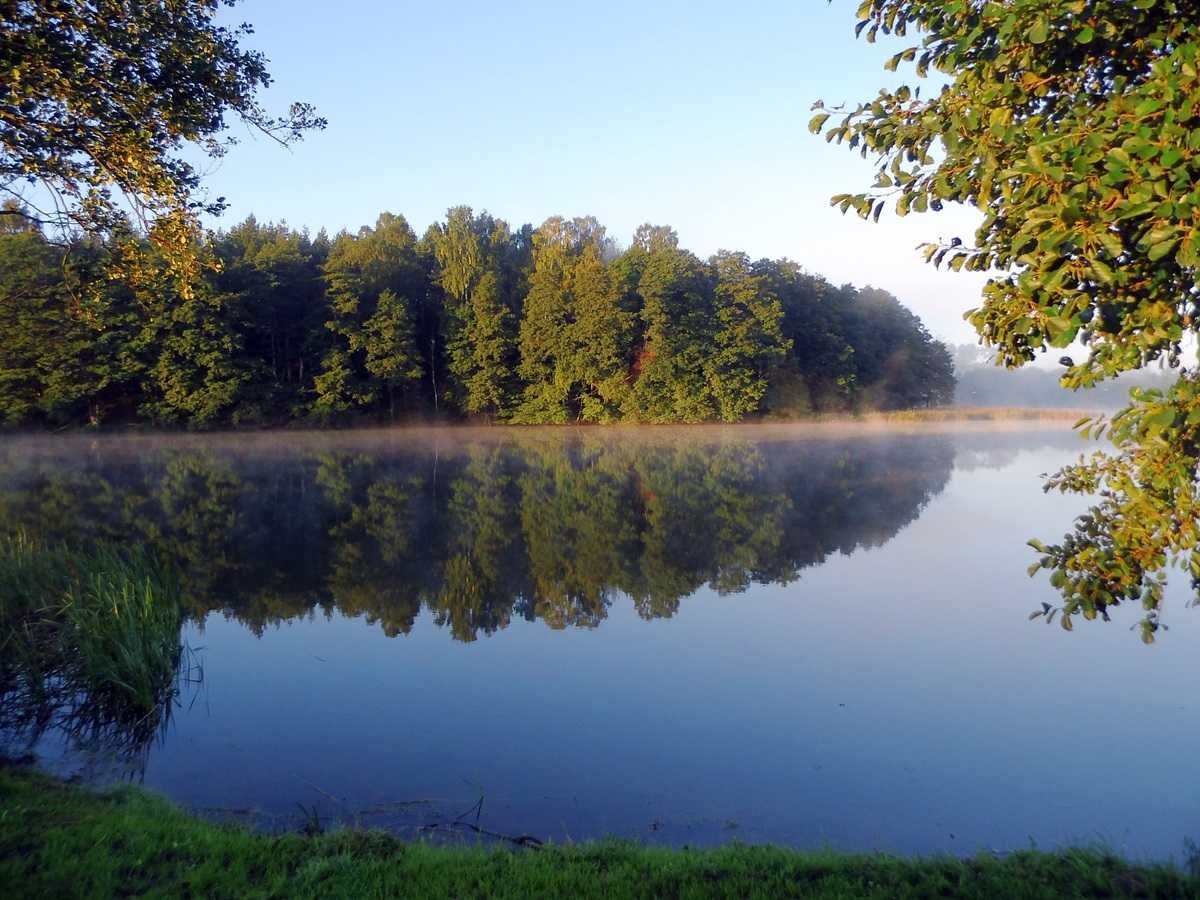 MAZURY dom bezp nad jeziorem 220m2 do 24os plaża las ognisko 2.08-9.08