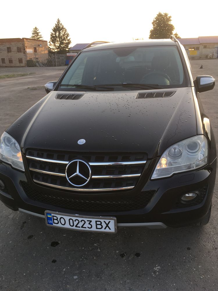 Мерседес-Benz ml 350