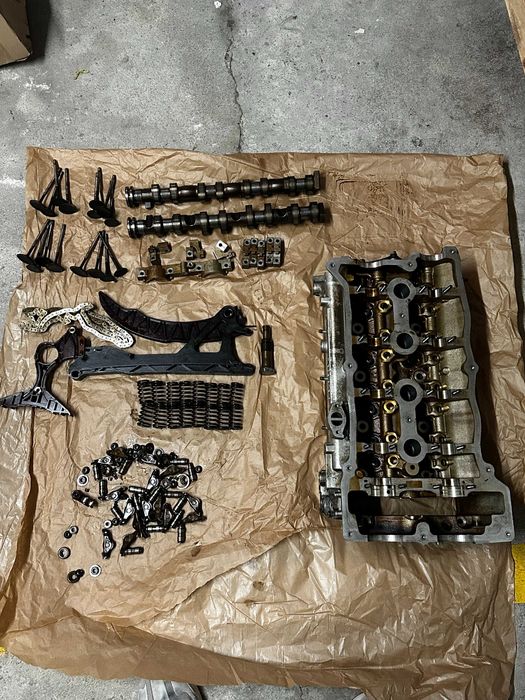 Vendo colaça, cabeça de motor BMW 316i