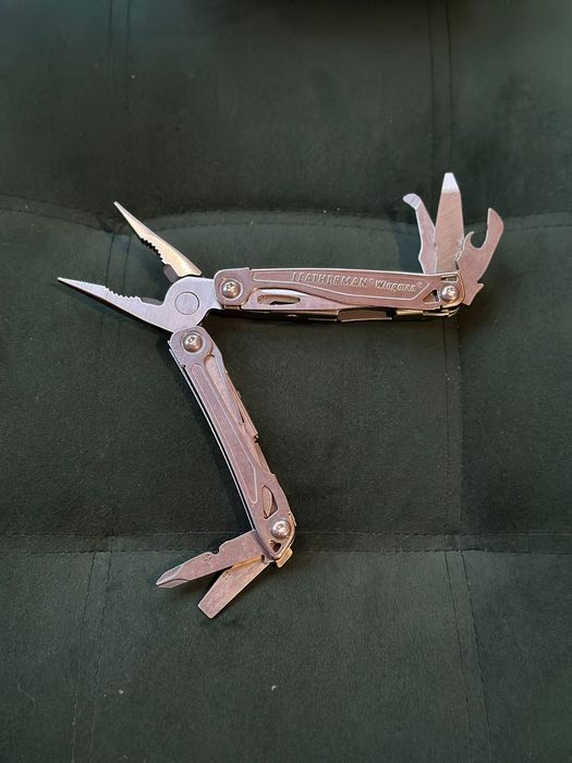 Мультитул Leatherman Wingman