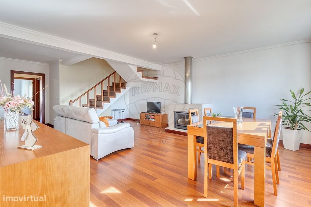 Duplex T3 para venda