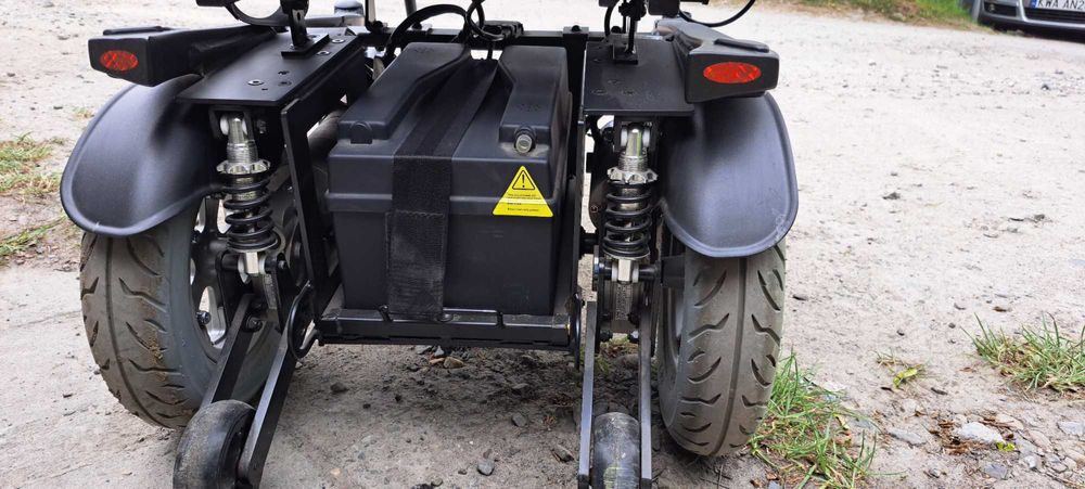 Wózek inwalidzki elektryczny