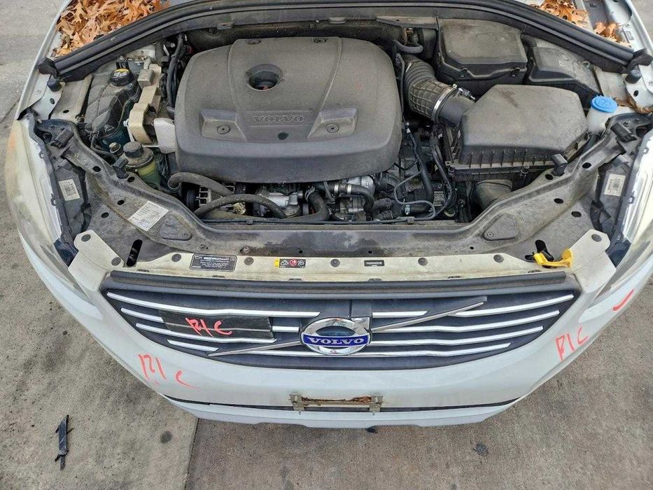 Volvo XC-60 T6 Platinum