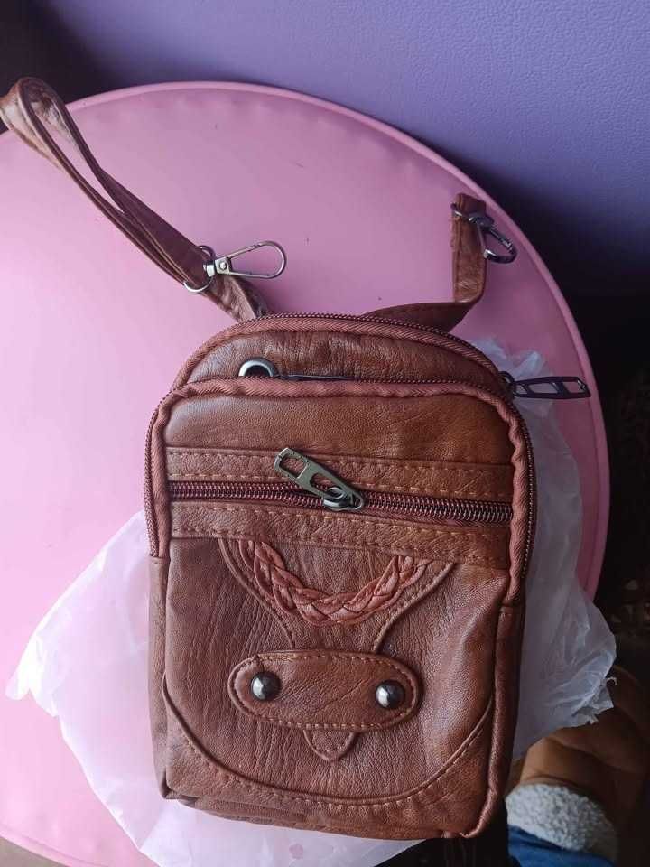 Bolsa feminina para telemóvel muito macia