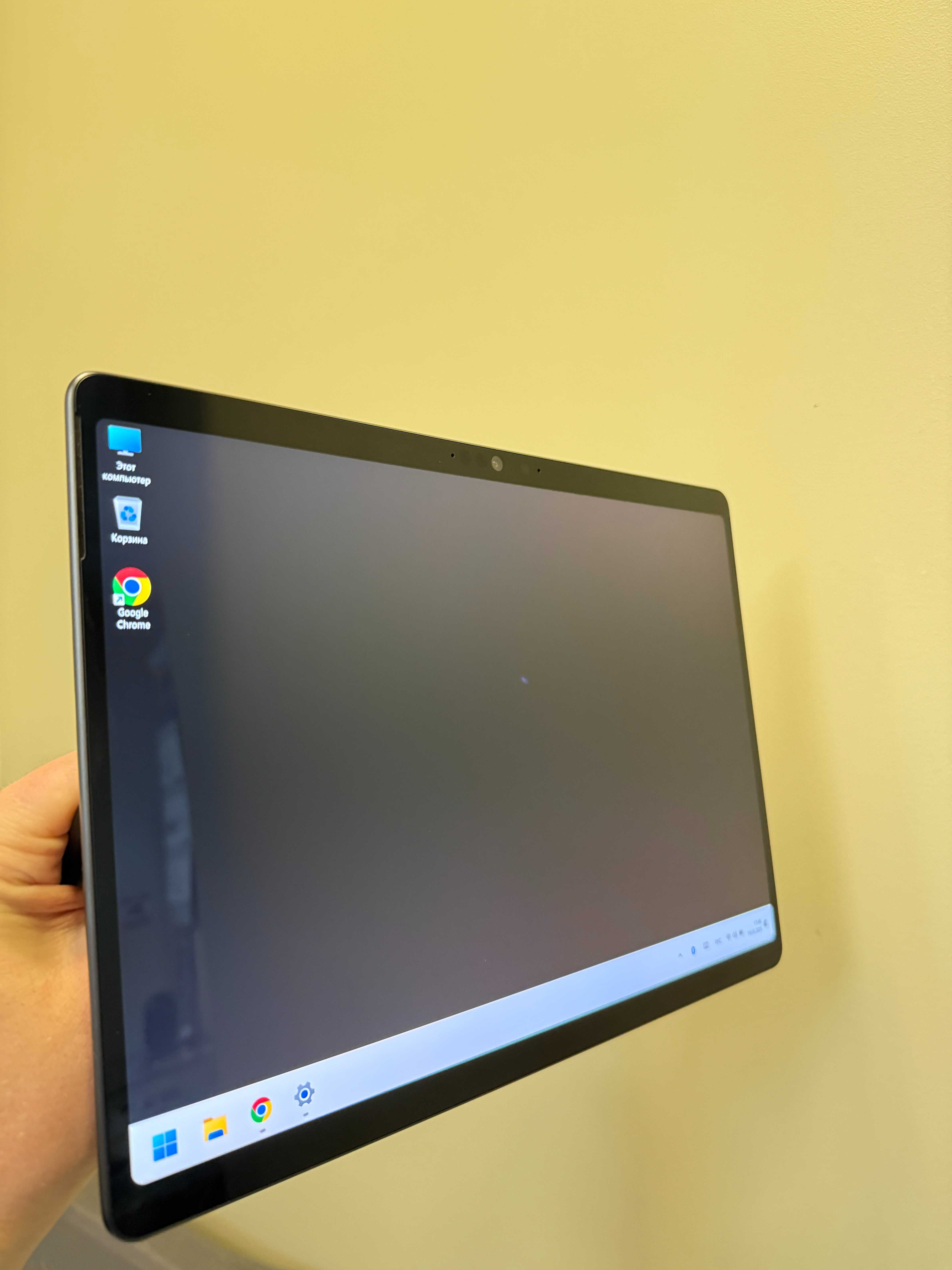 Microsoft Surface Pro 11 (2024) 13 2K/Snapdragon X plus/16 RAM/512 USE