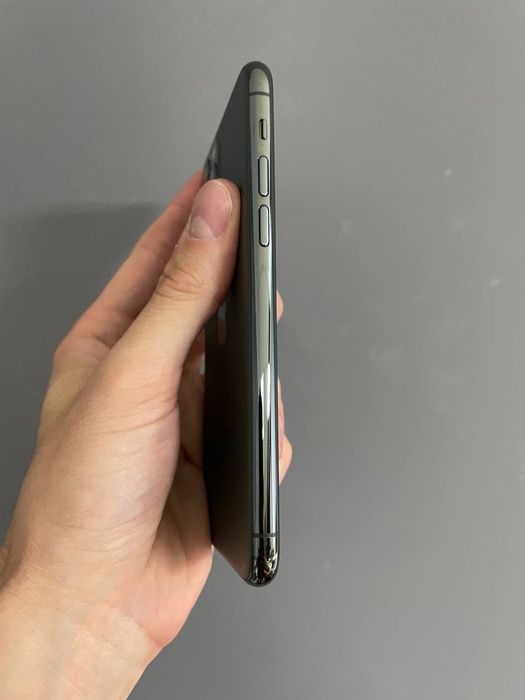 Айфон 11pro 256.