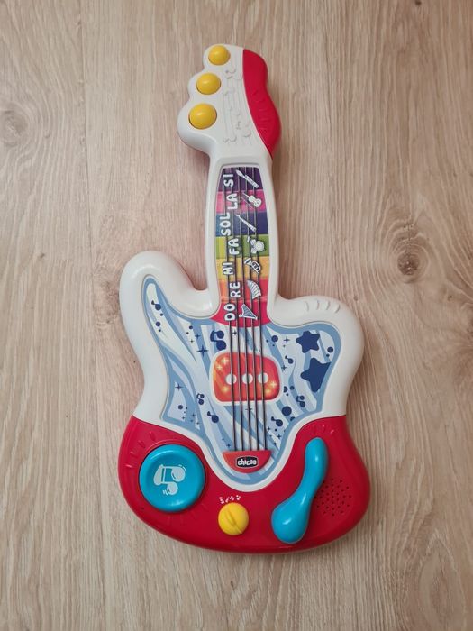 Guitarra chicco criança
