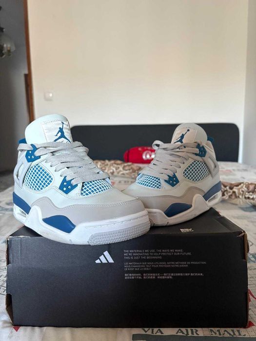Air Jordan 4 Retro “Military Blue”