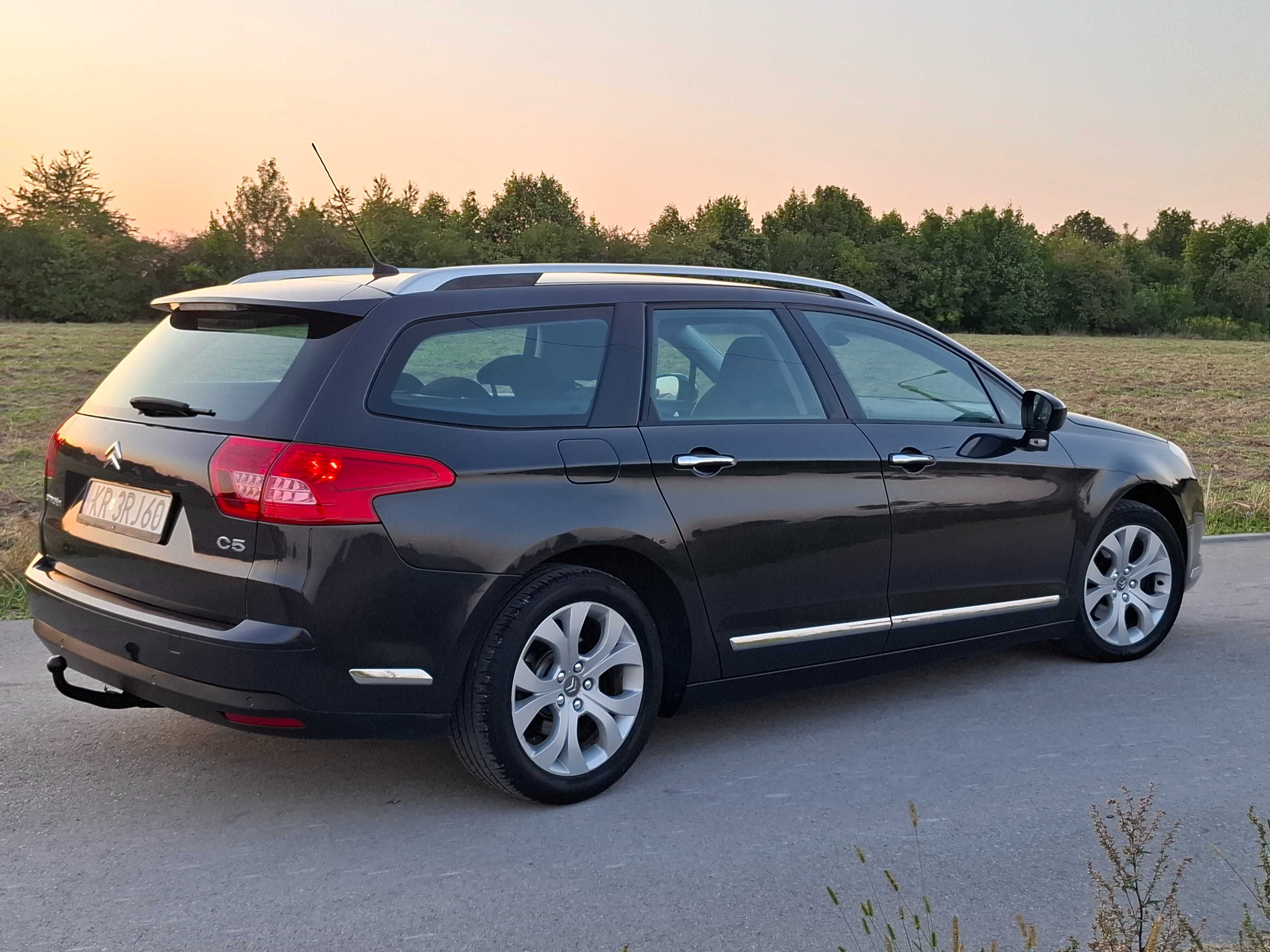 Hyundai I30_REZERWACJA_Codziennie nowe dostawy_SPRAWDŹ