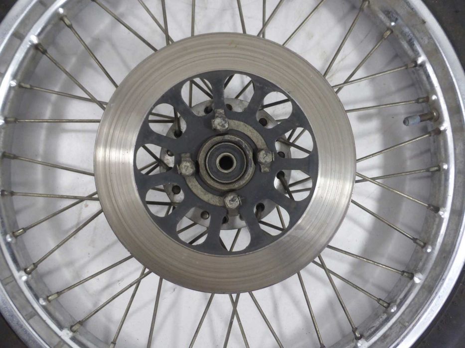 Suzuki gn 125 18 x 1.6 felga przód B548