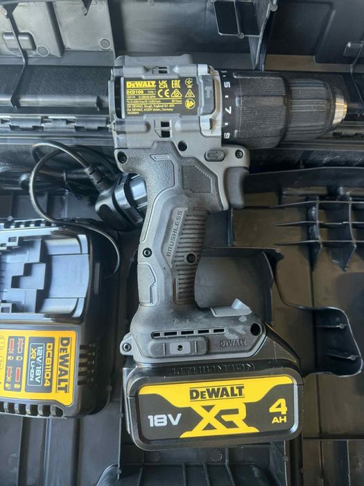 Wkrętarka DeWalt DCD100 edycja specjalna + Bateria 4.0ah+ ładowarka