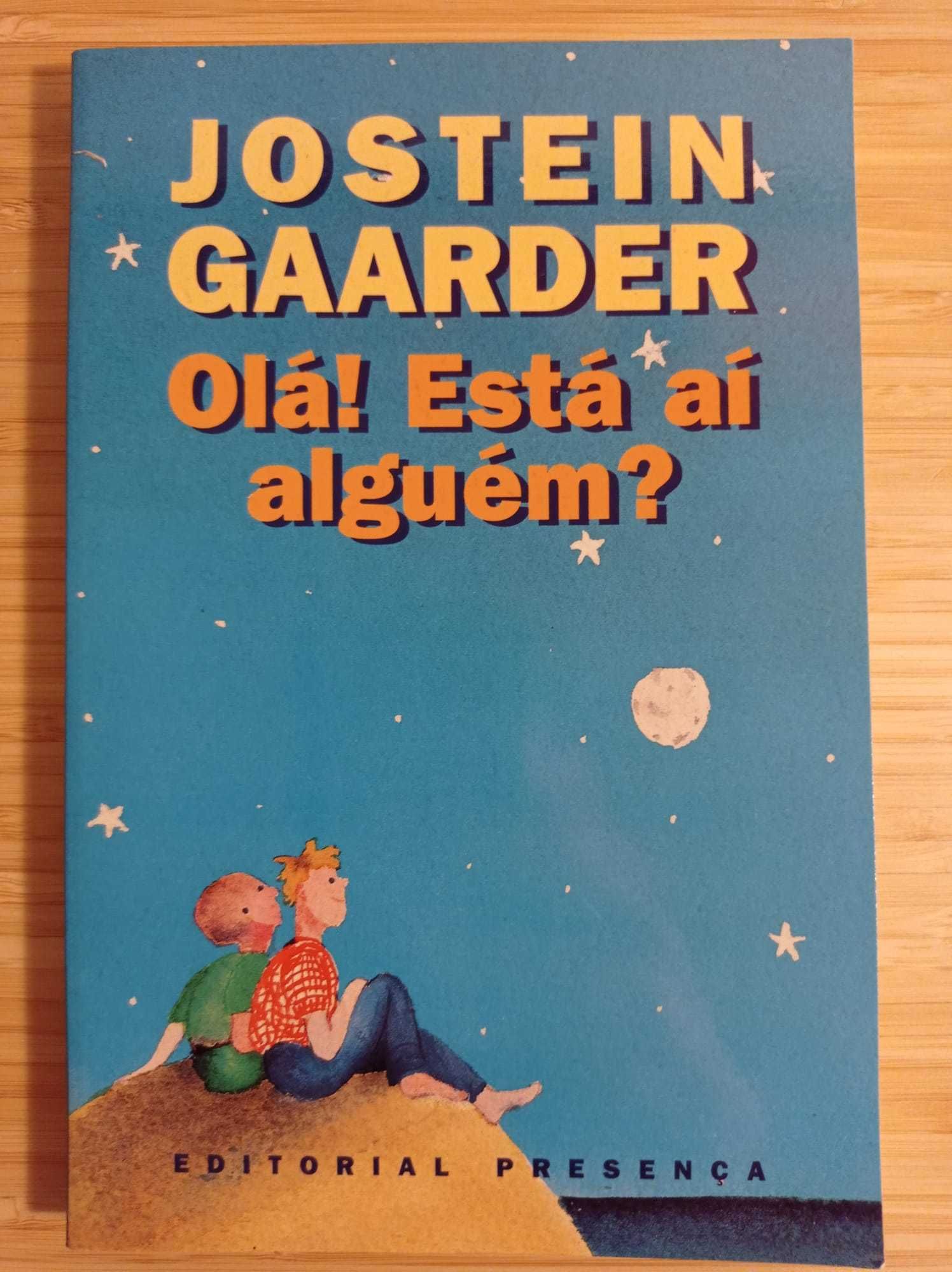 Livro - Olá! Está ai alguém?