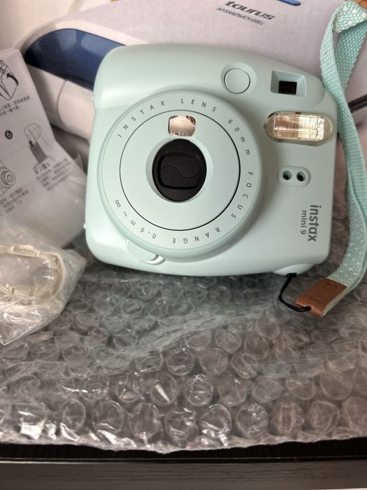Fujifilm Instax Mini 9
