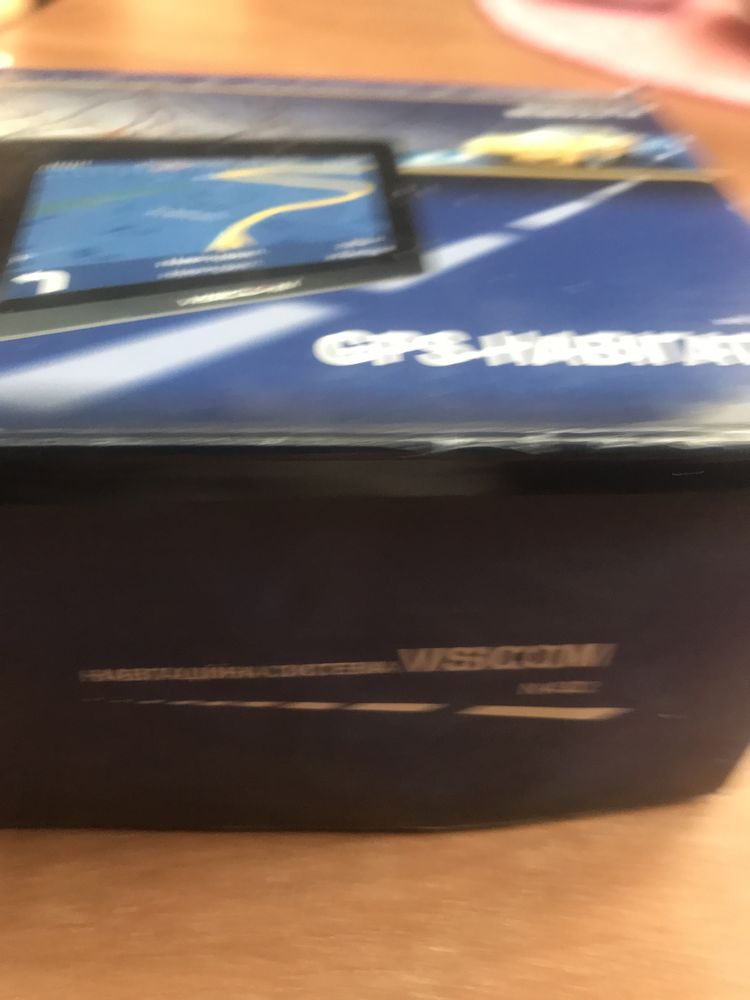 Універсальний  GPS - Навігатор /новенький/.