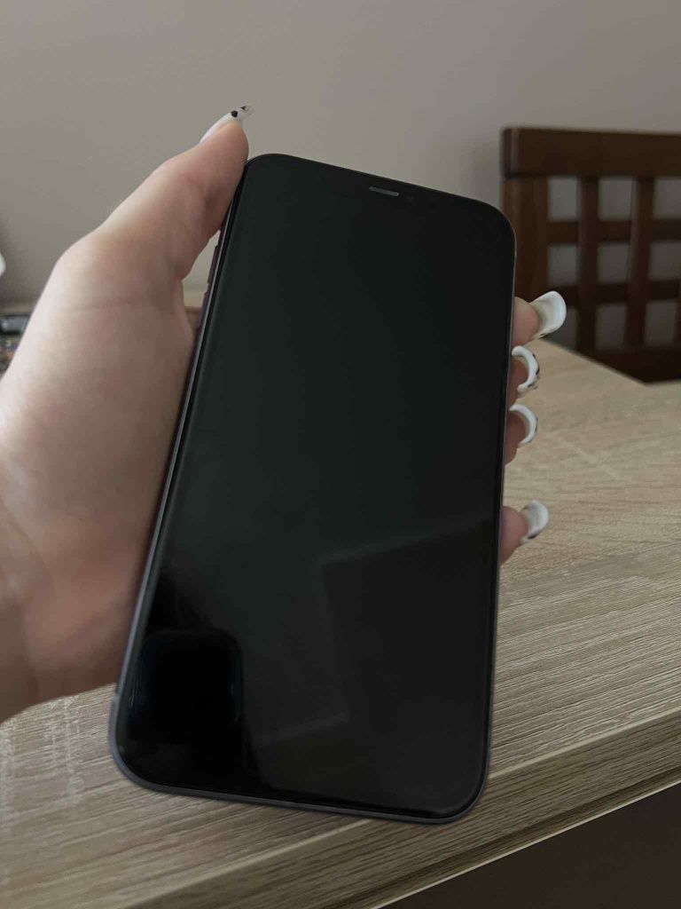 iPhone 11 // 128gb // fioletowy