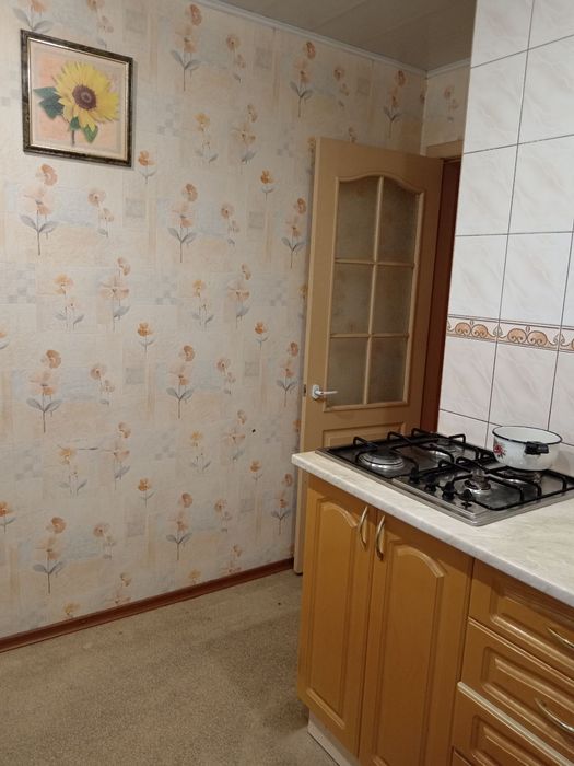 Сдам 1-кв на пр А.Поля 9000