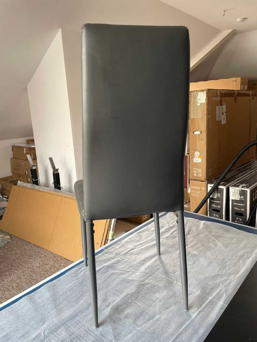 Krzesła FADO szare, tapicerowane, ekoskóra,  4 szt. używane