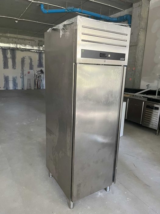 Szafa mroźnicza ASBER GCNZ 701L