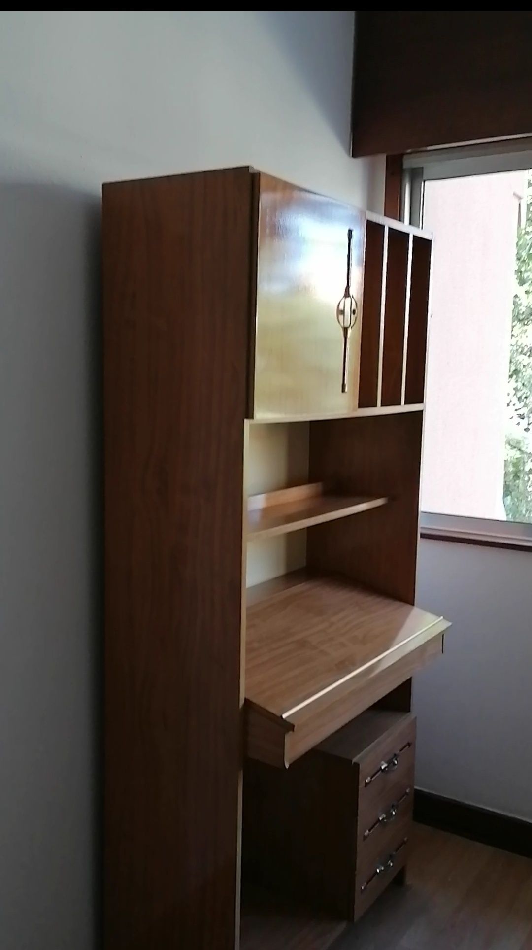 Quarto individual para arrendar Quinta do Lambert, M/F, só estudantes