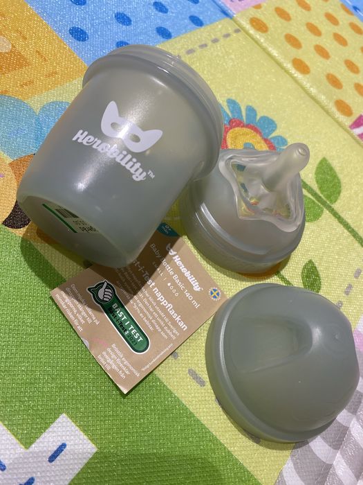 Пляшечка Herobottle, бренд Herobility,  антиколіковий