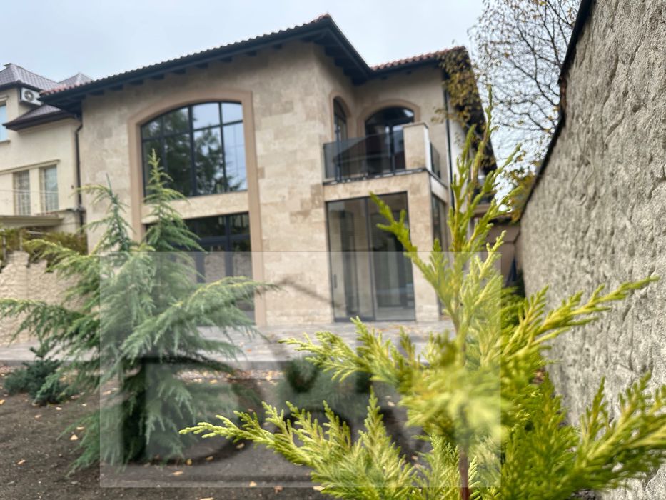 Дом в Одессе , Львовская, Фонтан