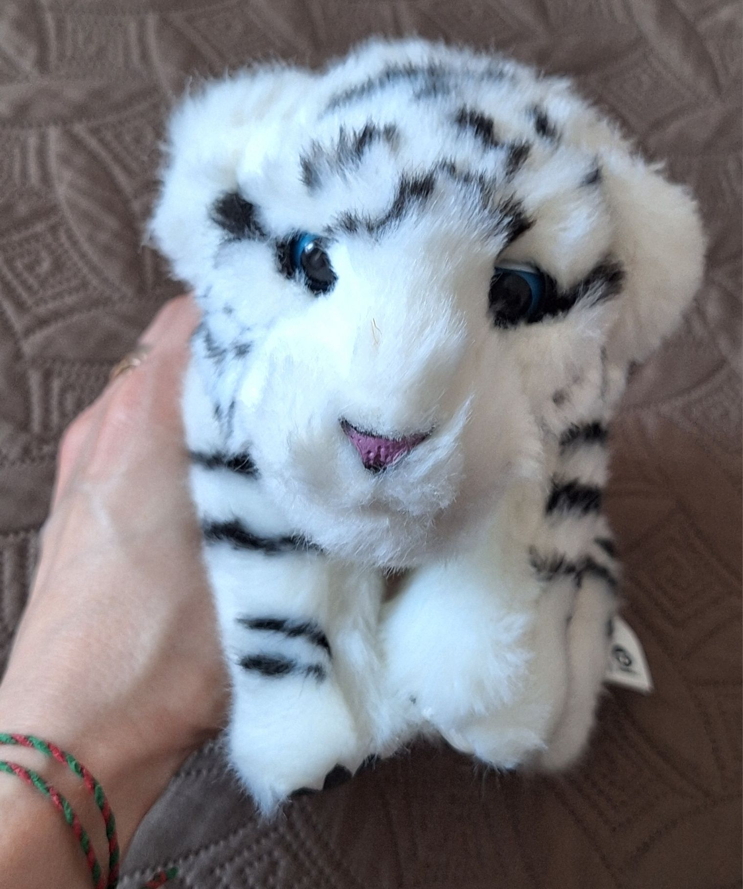 WowWee Alive інтерактивний білий тигра.