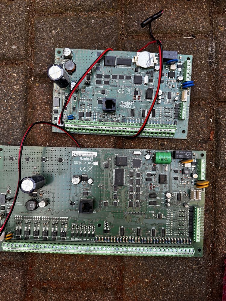 Integra 64 satel , alarm