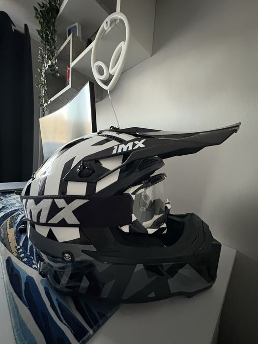 Kask na crossa IMX