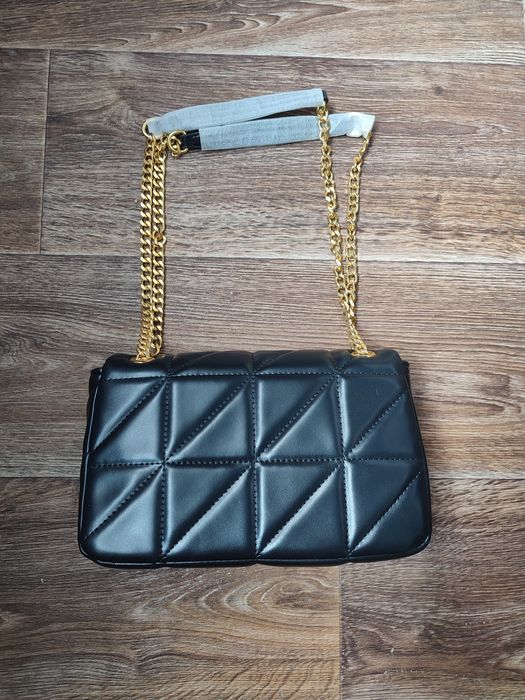 Продам гарну нову жіночу сумочку