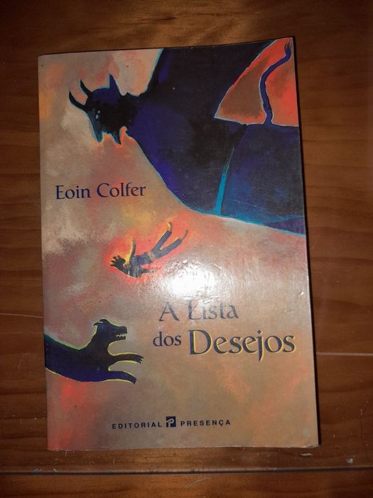 8 Livros juvenis, portes ctt incluídos